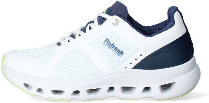 Refresh Sneakers
