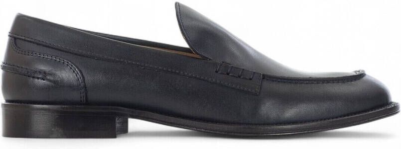 Rogal's Mocassins