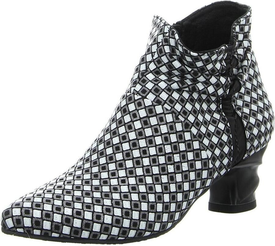 Simen Laarzen met hakken