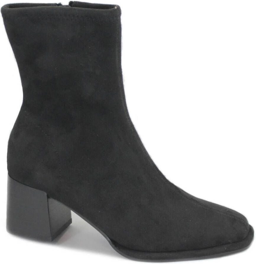 Steve Madden Enkellaarzen STE-I25-NEXTSTEP-BL