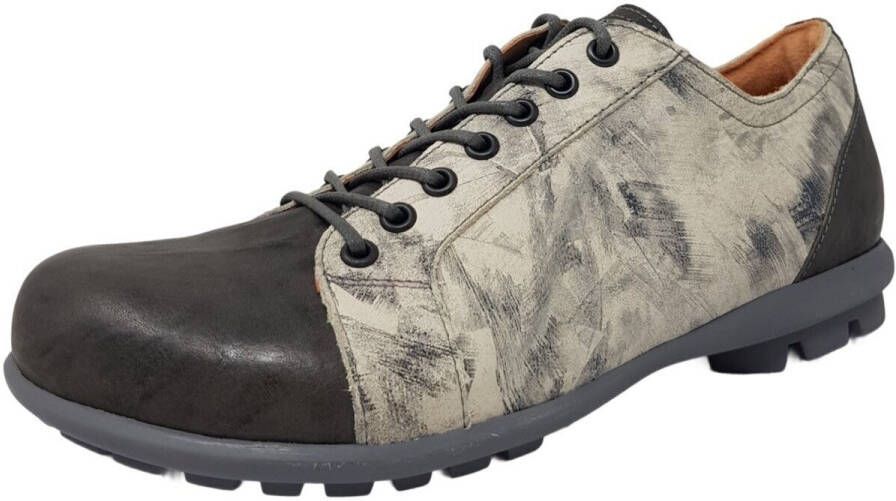 Think Nette Schoenen