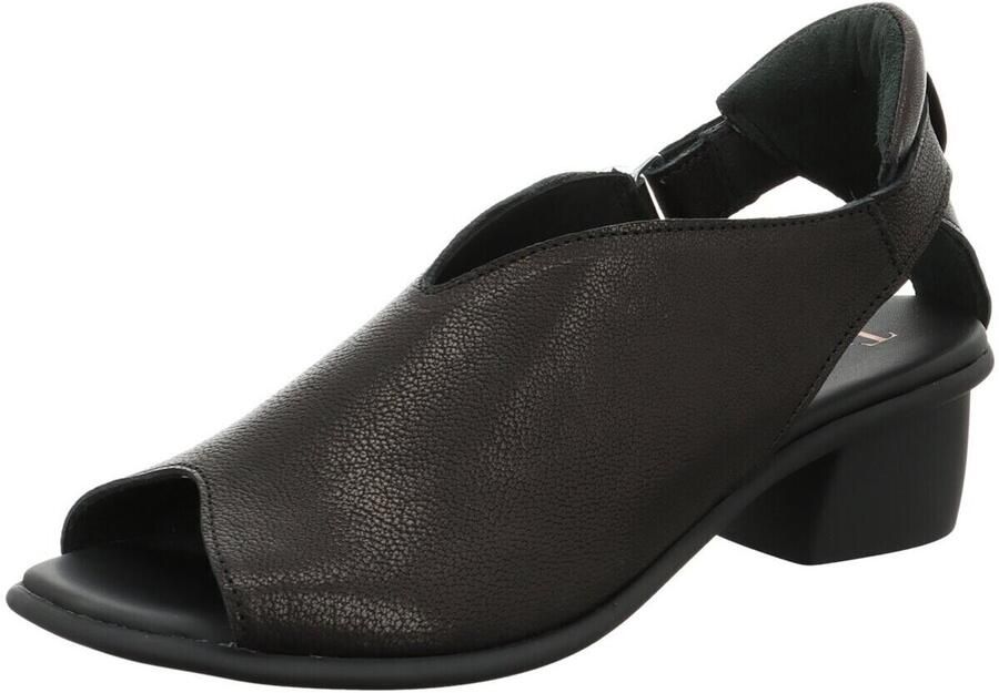 Think Sandalen met hakken