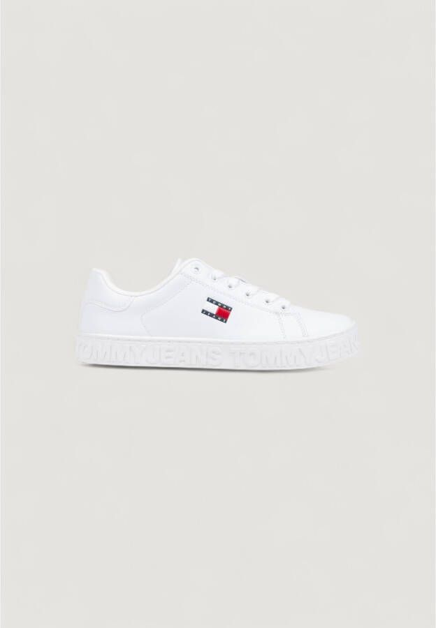 TOMMY JEANS Plateausneakers TJW LOGO OUTSOLE SNEAKER ESS vrijetijdsschoen lage schoen veterschoen met zijlogo-vlag - Foto 4