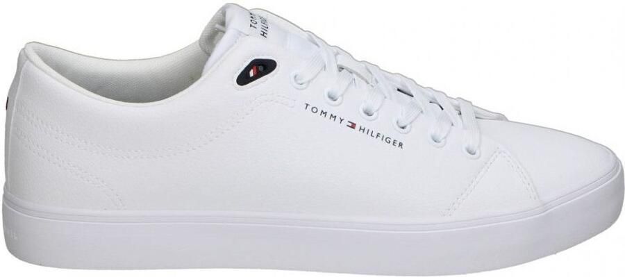 Tommy Hilfiger Sneakers TH HI VULC CORE LOW LTH II ESS vrijetijdsschoen halfhoge schoen veterschoen in smalle vorm - Foto 5