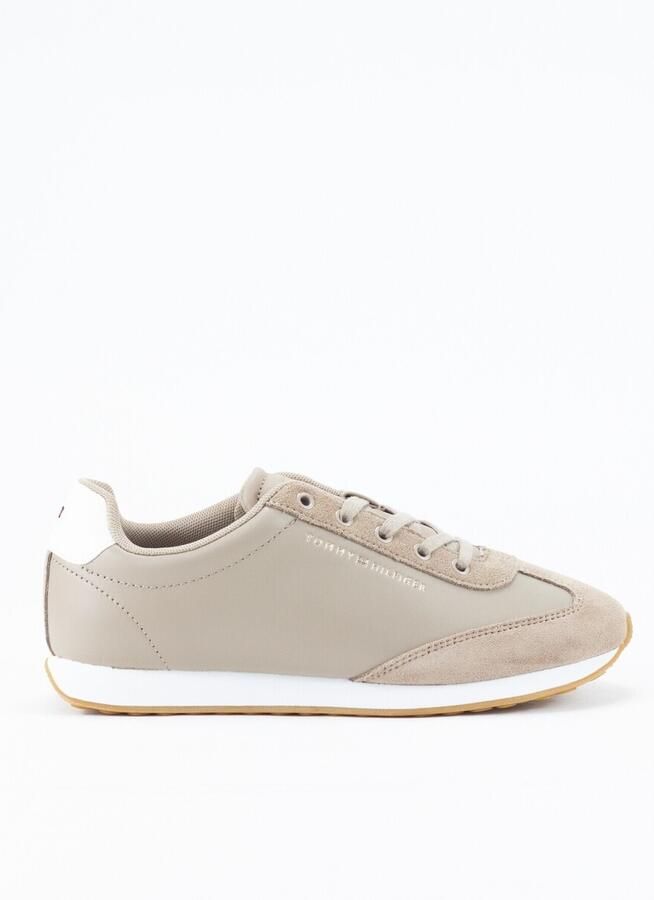 Tommy Hilfiger Sneakers HERITAGE FASHION RUNNER MIX MAT vrijetijdsschoen halfhoge schoen veterschoen met zijdelings logo