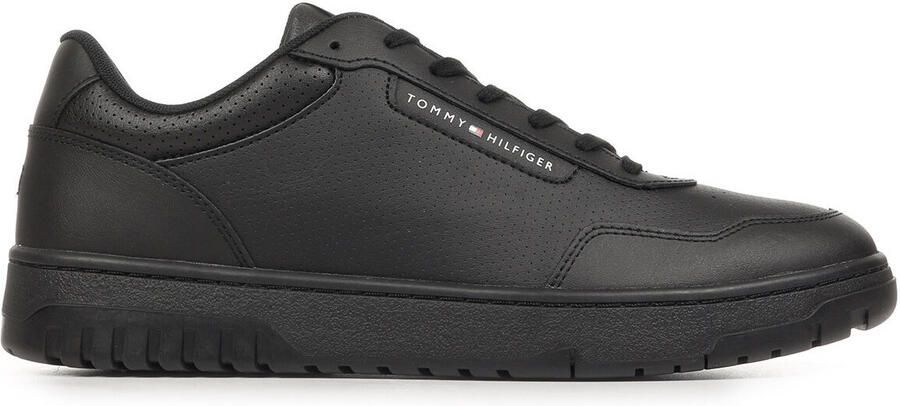 TOMMY HILFIGER Sneakers laag 'Basket Core' zwart