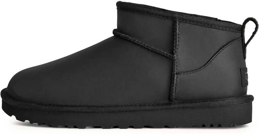 UGG Vachtlaarzen Dames Classic Ultra Mini Leather Regenerate Maat: 40 Materiaal: Leer Kleur: Zwart