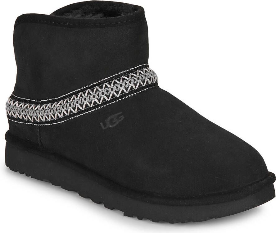 UGG Vachtlaarzen Dames Classic Mini Crescent Maat: 36 Materiaal: Suède Kleur: Zwart
