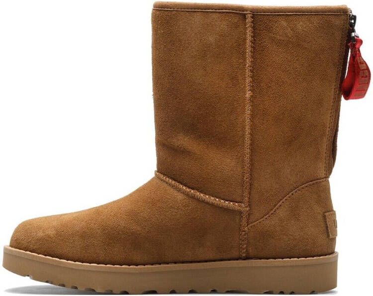 UGG 1122672 Classic Short Logo Zip Q3 - Foto 2