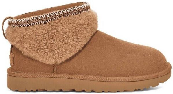 UGG Boots zonder sluiting CLASSIC ULTRA MINI MAXI CURLY winterlaarzen snowboots met etnische textielband aan de schacht - Foto 3