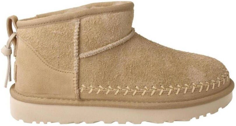 UGG Vachtlaarzen Dames W Classic Ultra Mini Biarritz Maat: 41 Materiaal: Suède Kleur: Beige - Foto 4