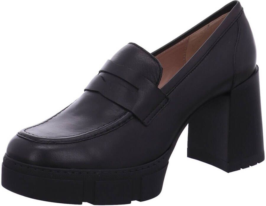 Unisa Pumps