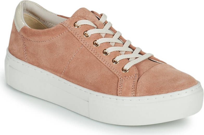 VAGABOND SHOEMAKERS Sneakers laag 'Zoe Platform'
