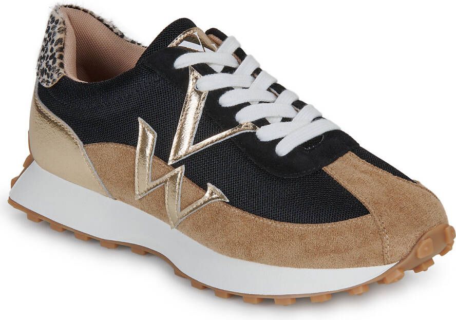 Vanessa Wu Nette schoenen PIA
