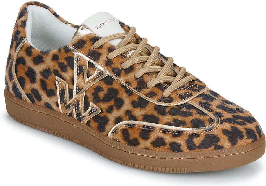 Vanessa Wu Lage Sneakers AURA Initials