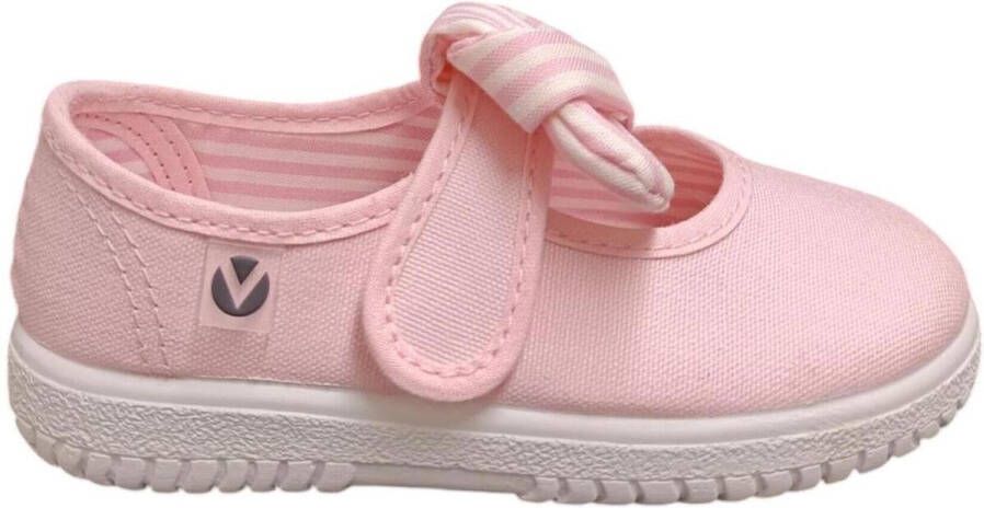 Victoria Ballerina's ojala