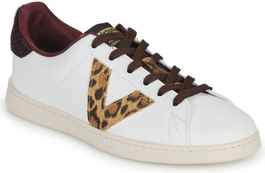 Victoria Lage Sneakers TENIS