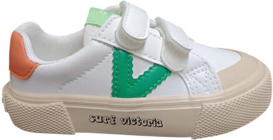 Victoria Lage Sneakers tribu