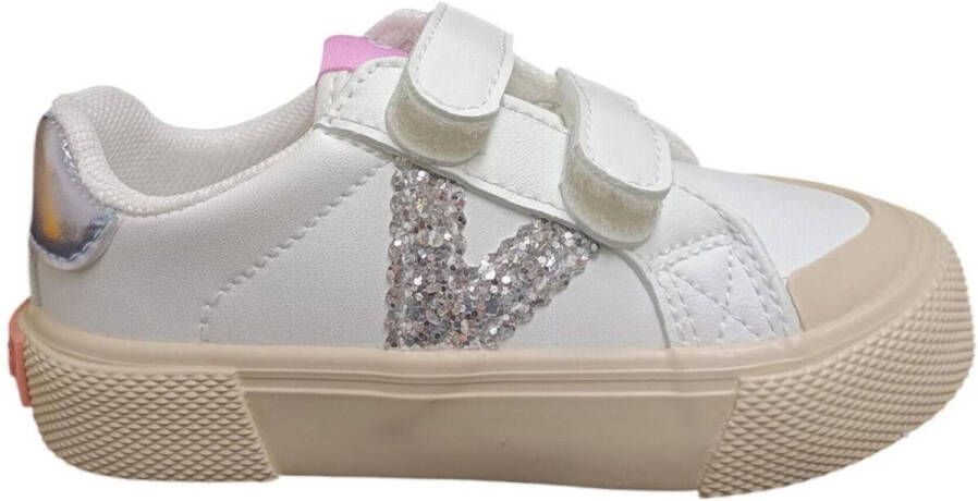 Victoria Lage Sneakers tribu