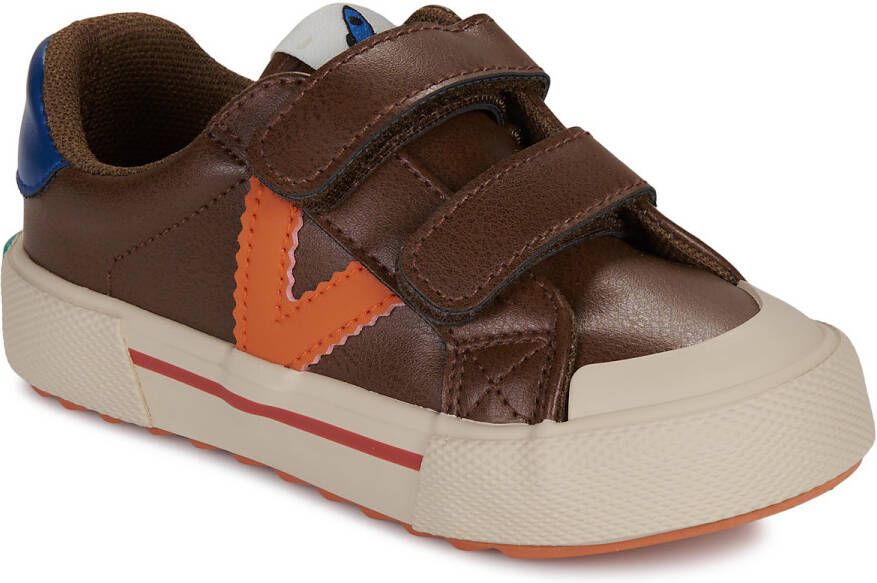 Victoria Lage Sneakers TRIBU