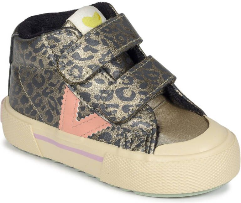 Victoria Lage Sneakers TRIBU