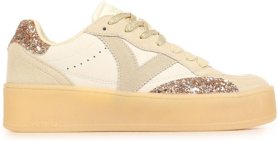 Victoria Lage Sneakers Turin