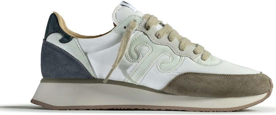 Wushu Ruyi Sneakers