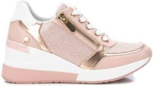 XTI Sneakers
