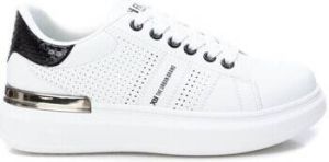 XTI Sneakers