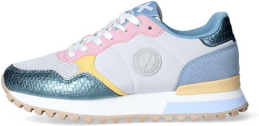 XTI Sneakers