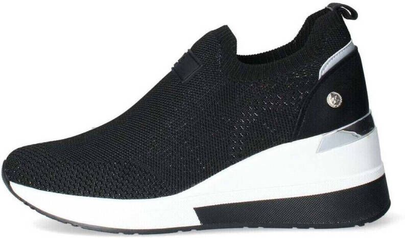 XTI Sneakers 14371802