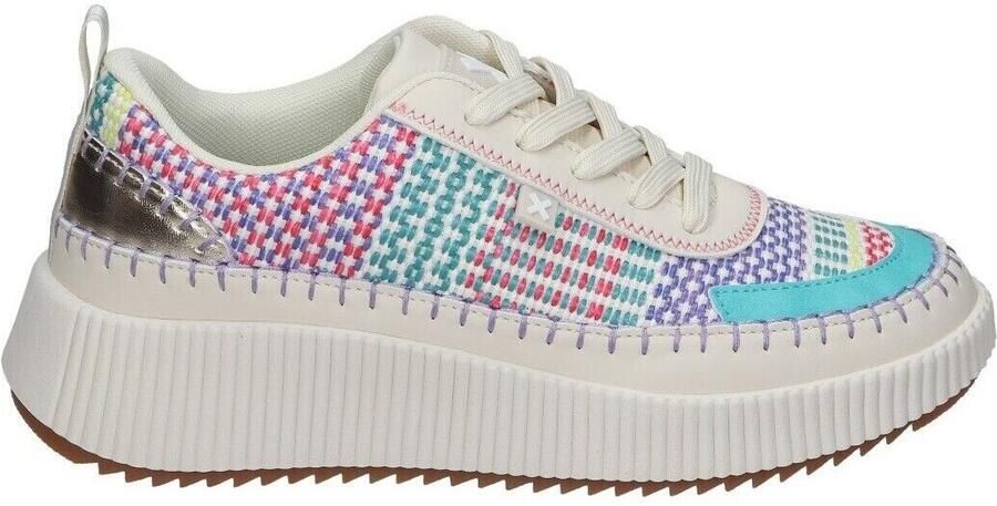 XTI Lage Sneakers 111658