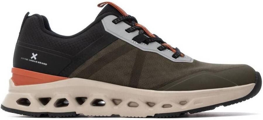 XTI Lage Sneakers 14456504