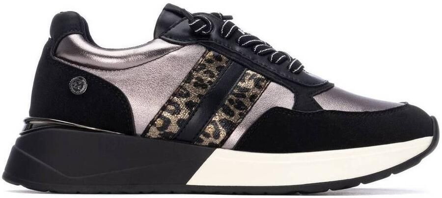 XTI Lage Sneakers 14467202