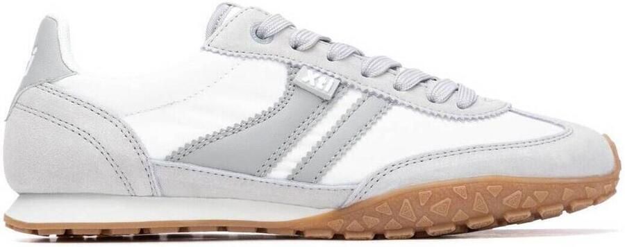 XTI Lage Sneakers 14505902