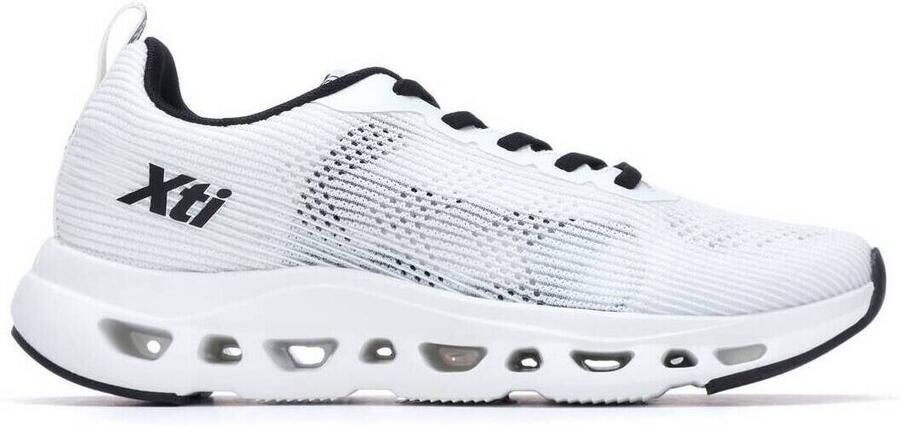 XTI Lage Sneakers 14574802