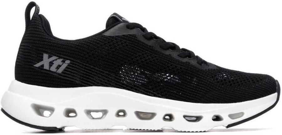 XTI Lage Sneakers 14574803