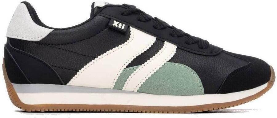 XTI Lage Sneakers 14627504