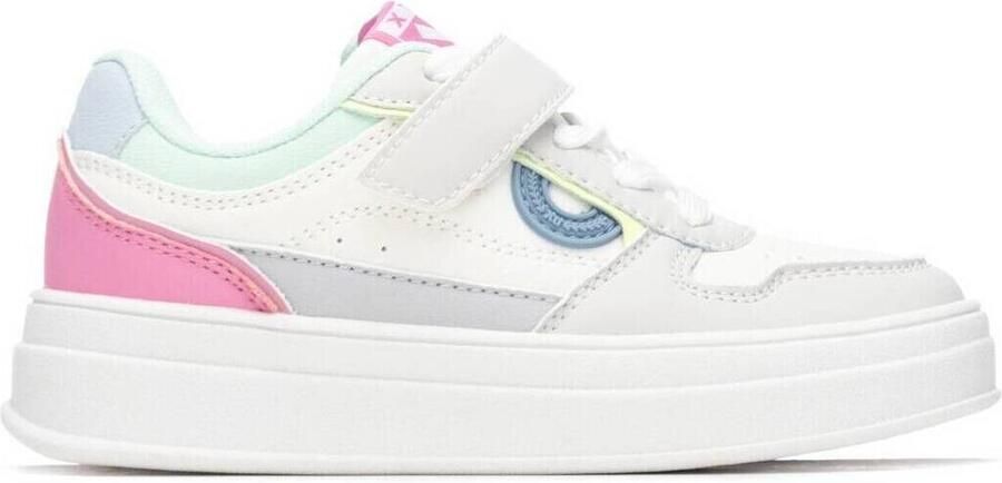 XTI Lage Sneakers 15300101