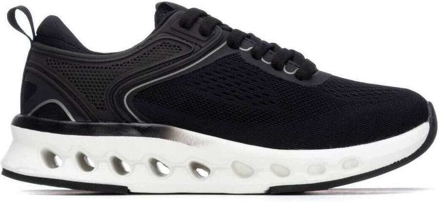 XTI Lage Sneakers 15303204