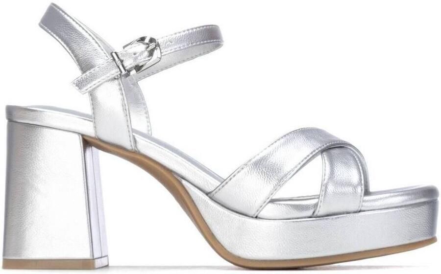 XTI Sandalen met hakken 14528807