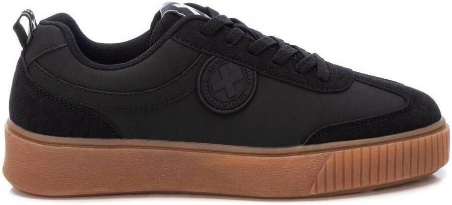 Xti 143181 Trainer ZWART