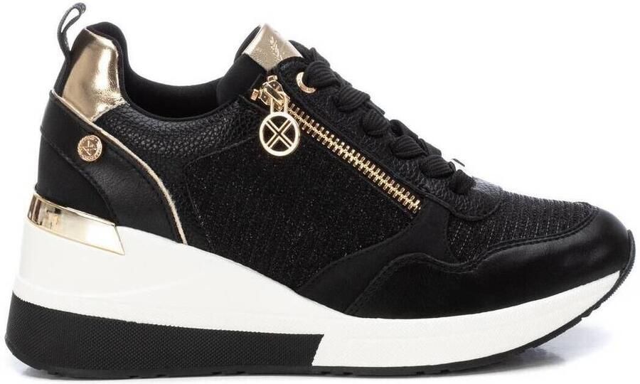 XTI Sneakers 14371701