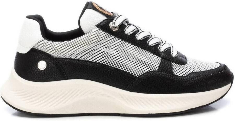 XTI Sneakers 14378403