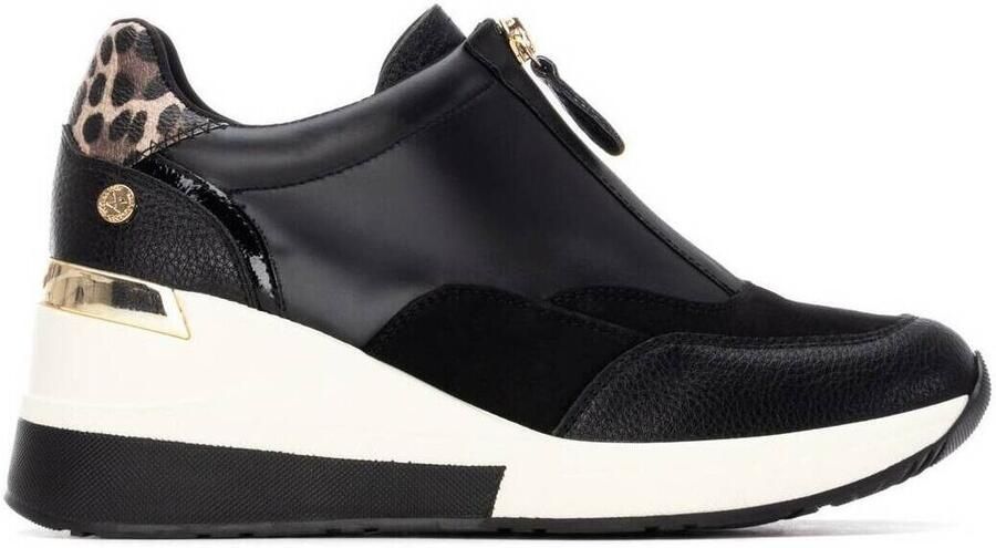 Xti 144655 Trainer ZWART
