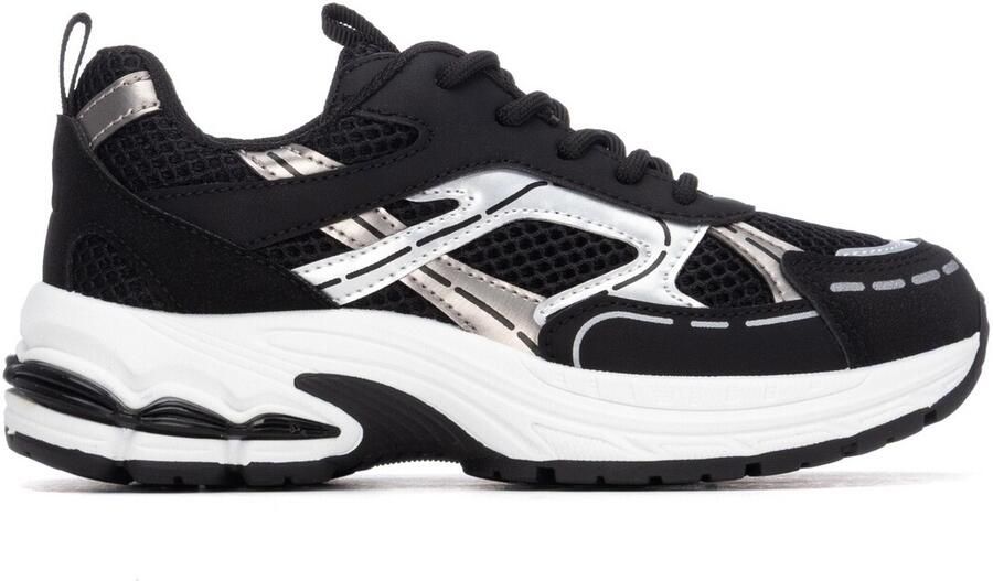 XTI Sneakers 15406301