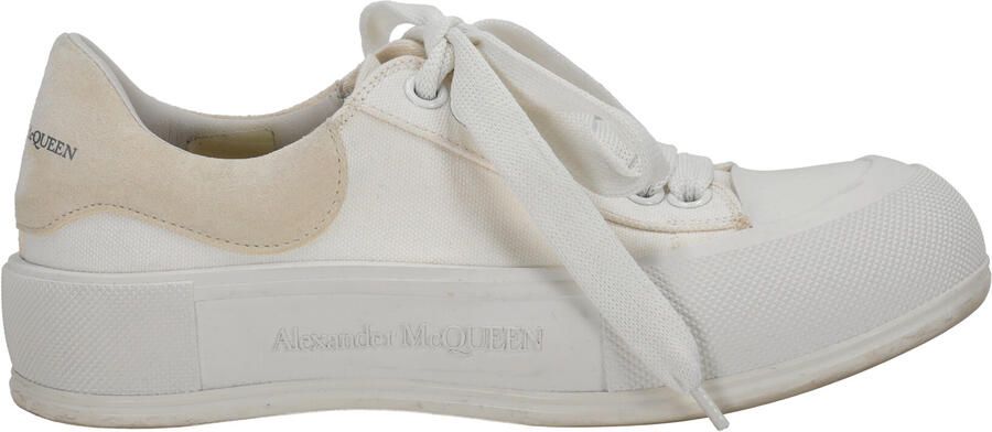 Alexander McQueen Pre-owned Alexander McQueen Deck Skate Plimsoll Veter Sneakers in Witte Canvas