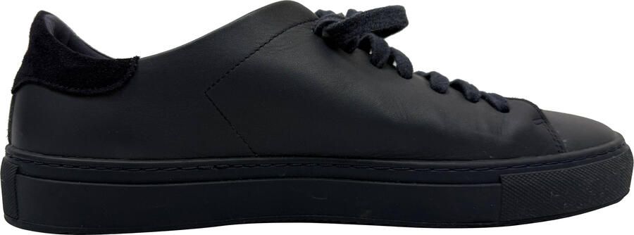 Axel Arigato Clean 90 Sneakers in Marineblauw Leer