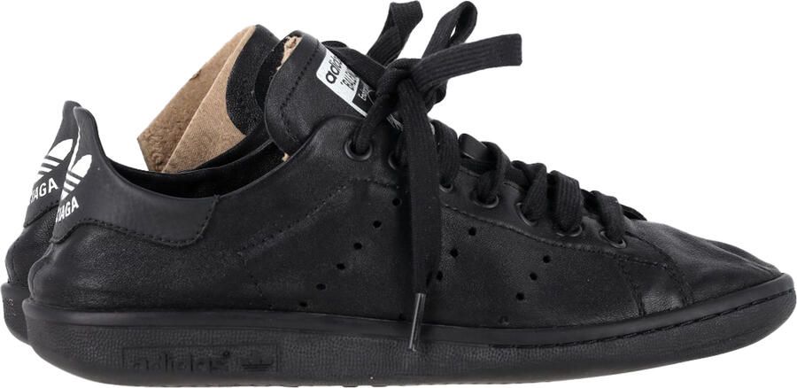 Balenciaga Pre-owned Balenciaga x Adidas Stan Smith sneakers in zwart leer