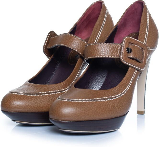 Celine Pre-owned Celine Leren platformpomp met band in bruin